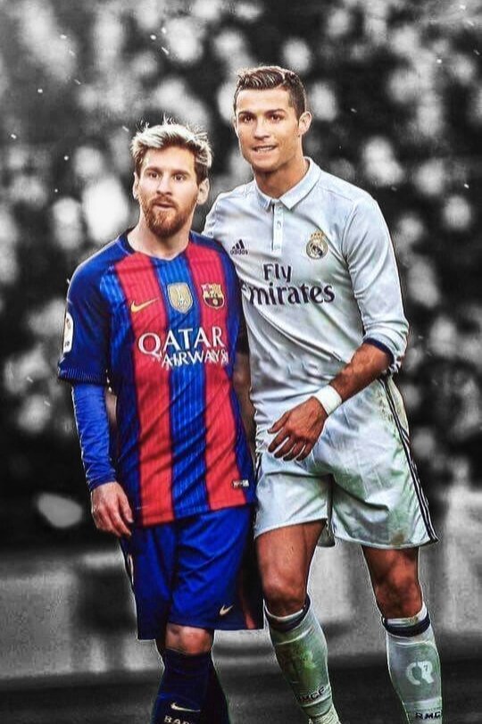 Lionel Messi ET Cristiano Ronaldo..  Rois et Reines des Réseaux Sociaux Sportifs : Qui Domine l’Arène Numérique ?