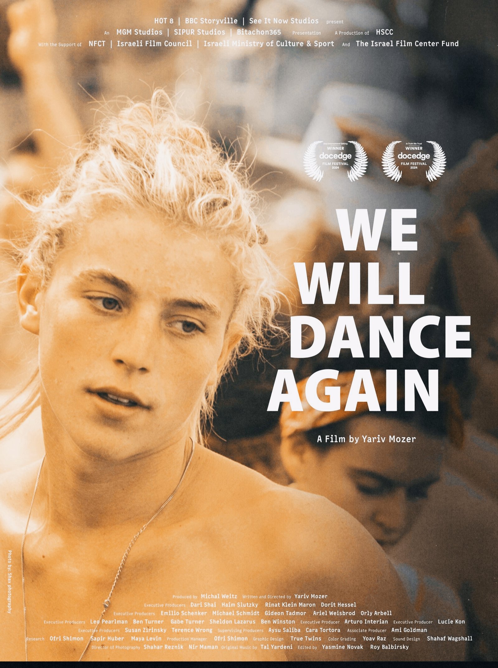 Une Victoire Résonante : “We Will Dance Again” Honoré d’un Emmy pour le Meilleur Documentaire d’Actualité