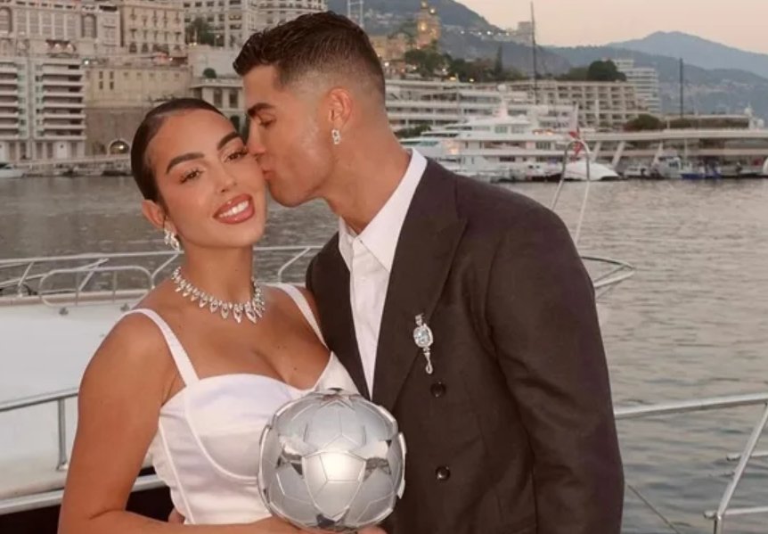 L’Équipe Pour Toujours : Cristiano Ronaldo et Georgina Rodríguez Sont Fiancés !